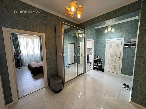 Satılır 3 otaqlı yeni tikili 100 m²