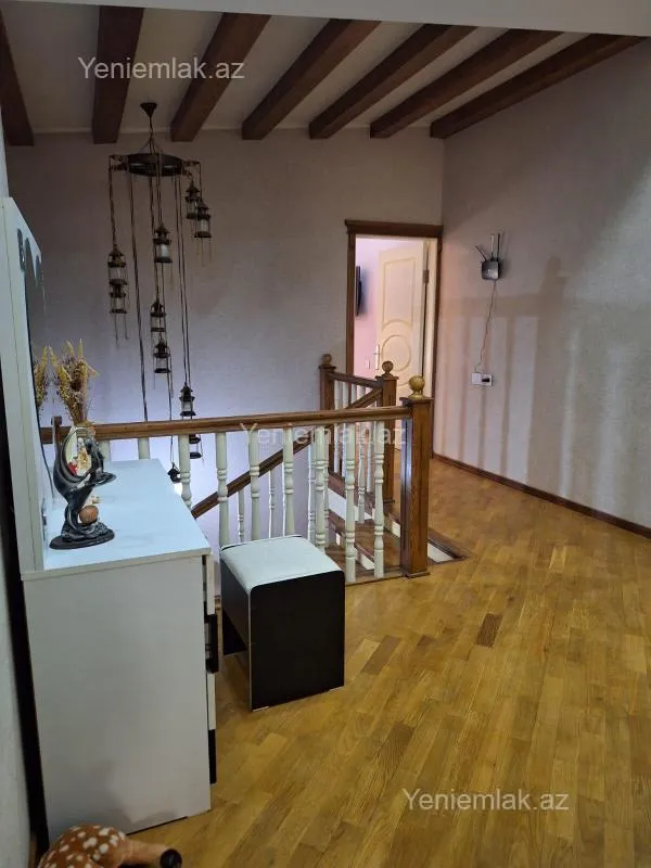 Satılır 5 otaqlı yeni tikili 270 m²