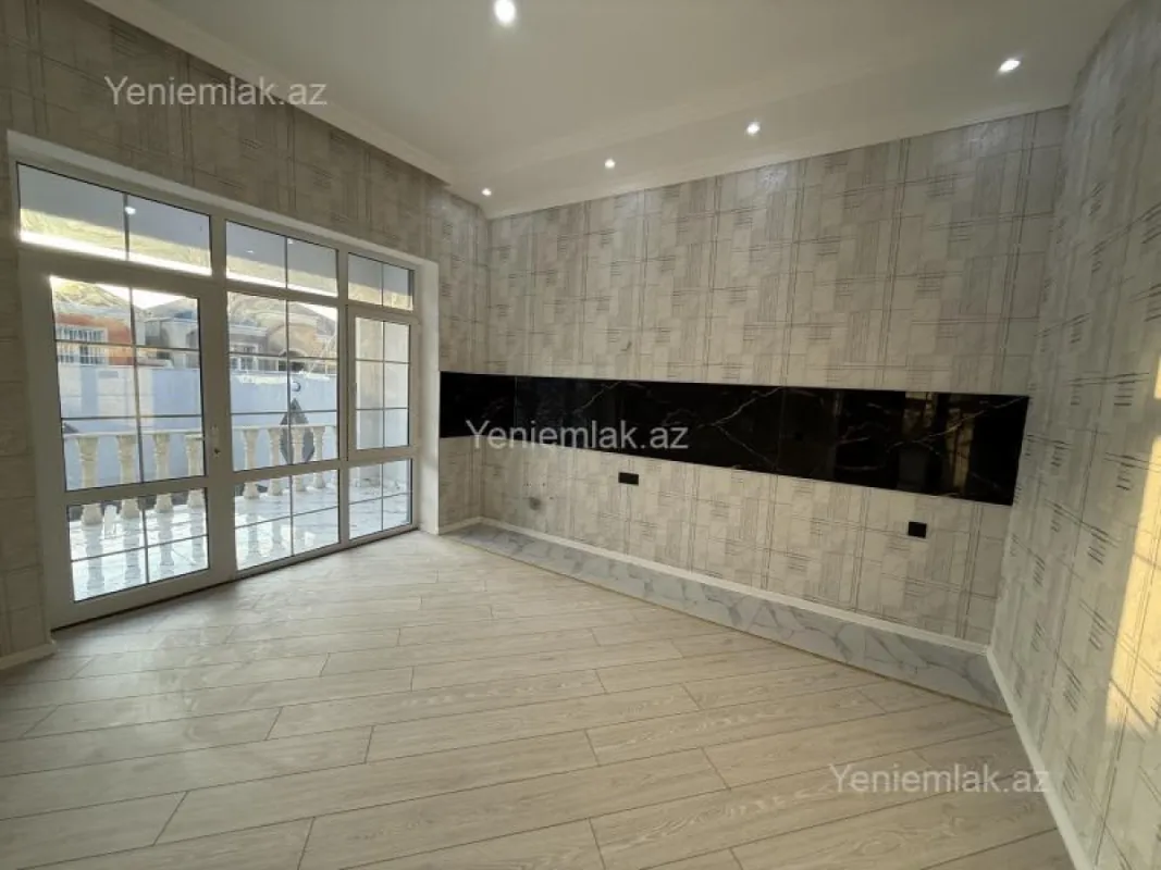 Satılır 4 otaqlı həyət evi 120 m²