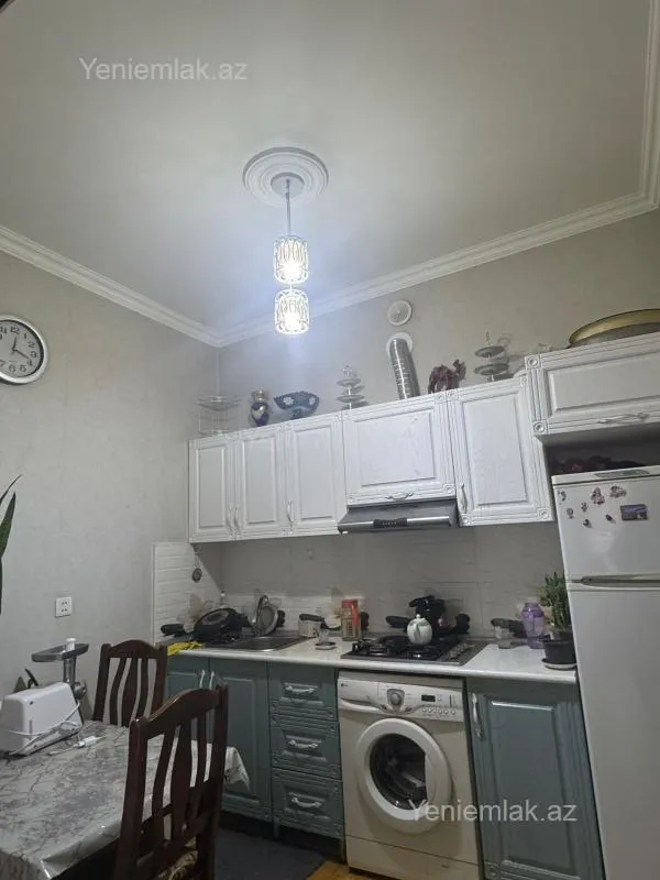 Satılır 2 otaqlı yeni tikili 64 m²
