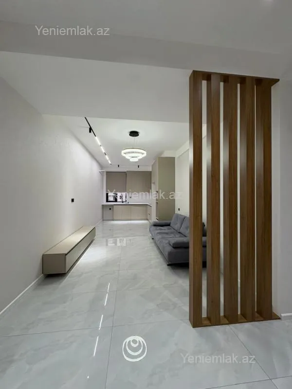 Satılır 3 otaqlı yeni tikili 100 m²