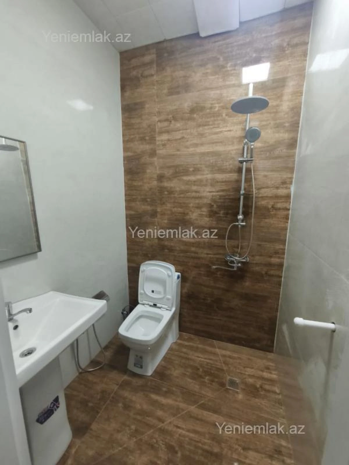 Satılır 2 otaqlı yeni tikili 83 m²