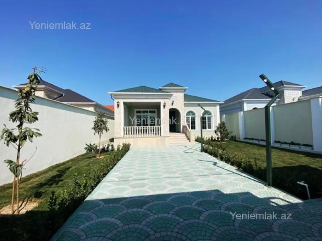 Satılır 4 otaqlı həyət evi 145 m²