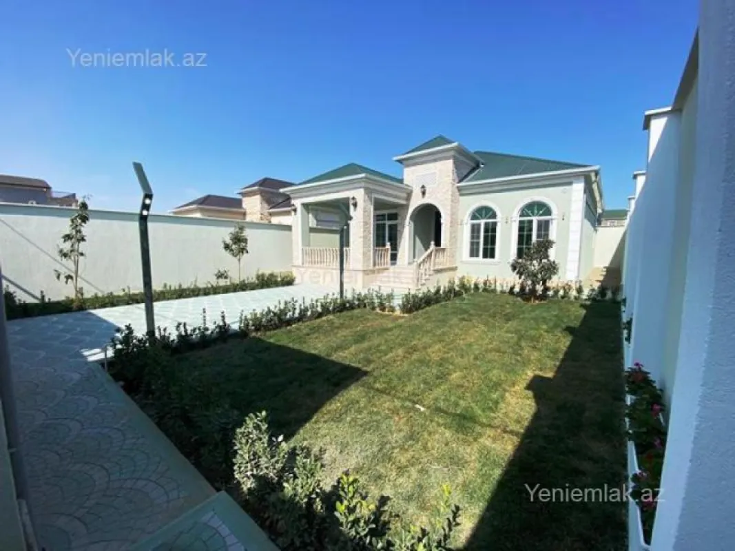 Satılır 4 otaqlı həyət evi 145 m²