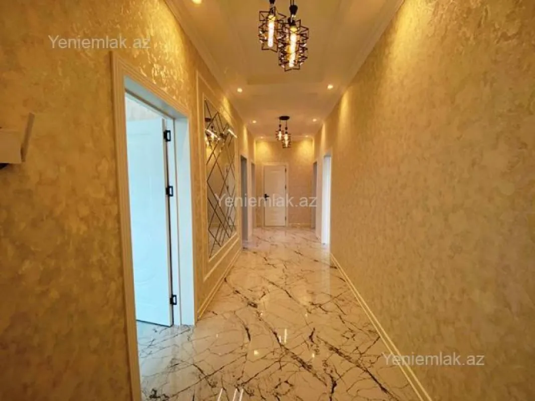 Satılır 4 otaqlı həyət evi 145 m²