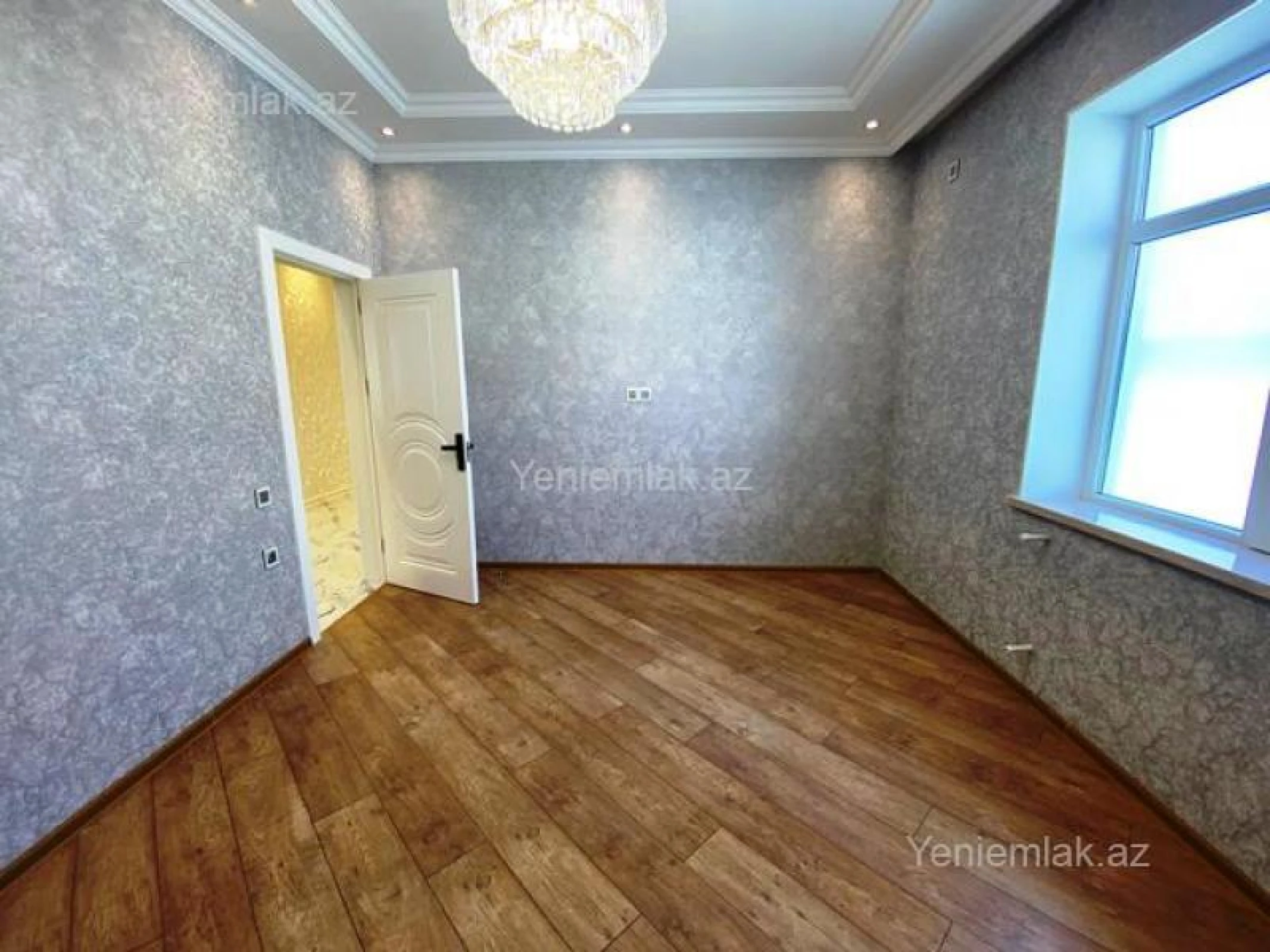 Satılır 4 otaqlı həyət evi 145 m²