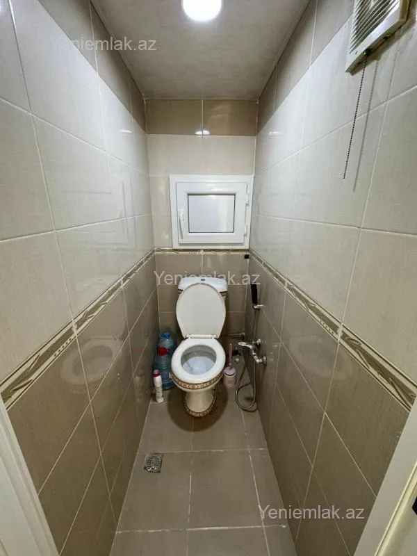 Satılır 3 otaqlı köhnə tikili 68 m²