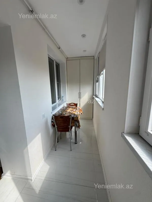 Satılır 3 otaqlı köhnə tikili 68 m²