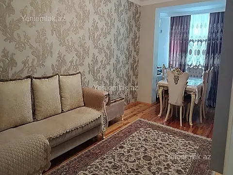 Satılır 4 otaqlı köhnə tikili 110 m² — Xırdalan 4 otaq 110.00 m²