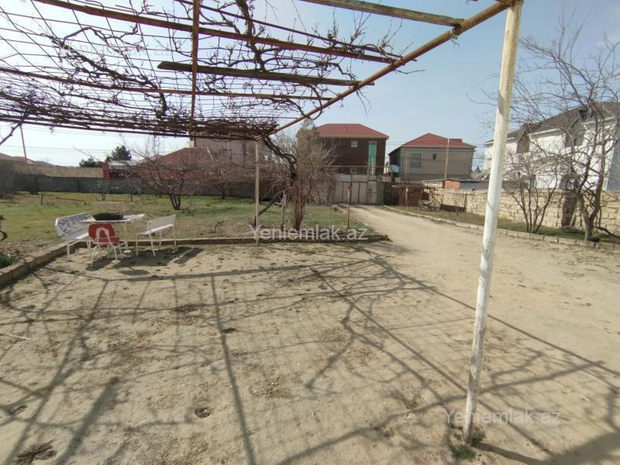 Satılır 6 otaqlı həyət evi 160 m²