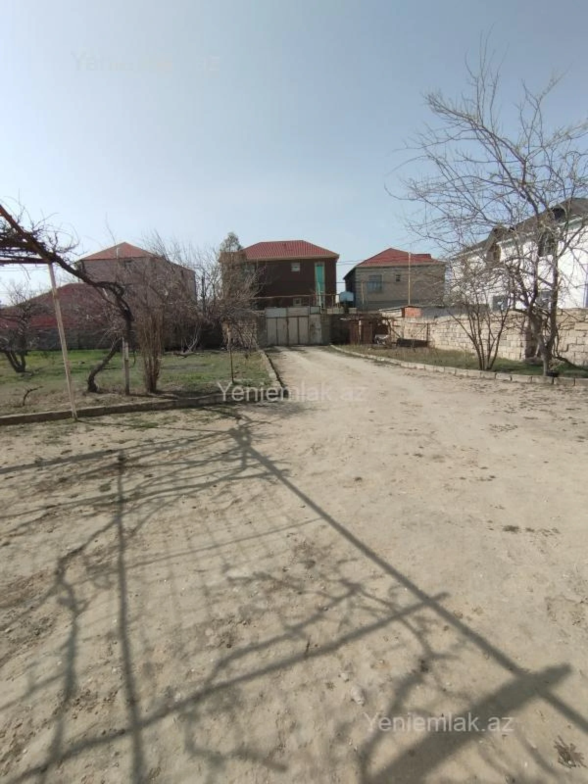 Satılır 6 otaqlı həyət evi 160 m²