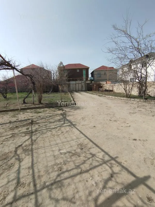Satılır 6 otaqlı həyət evi 160 m²