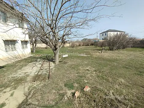 Satılır 6 otaqlı həyət evi 160 m²