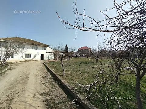 Satılır 6 otaqlı həyət evi 160 m²