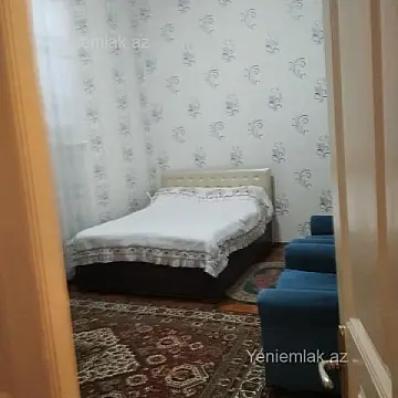 Satılır 3 otaqlı köhnə tikili 80 m²