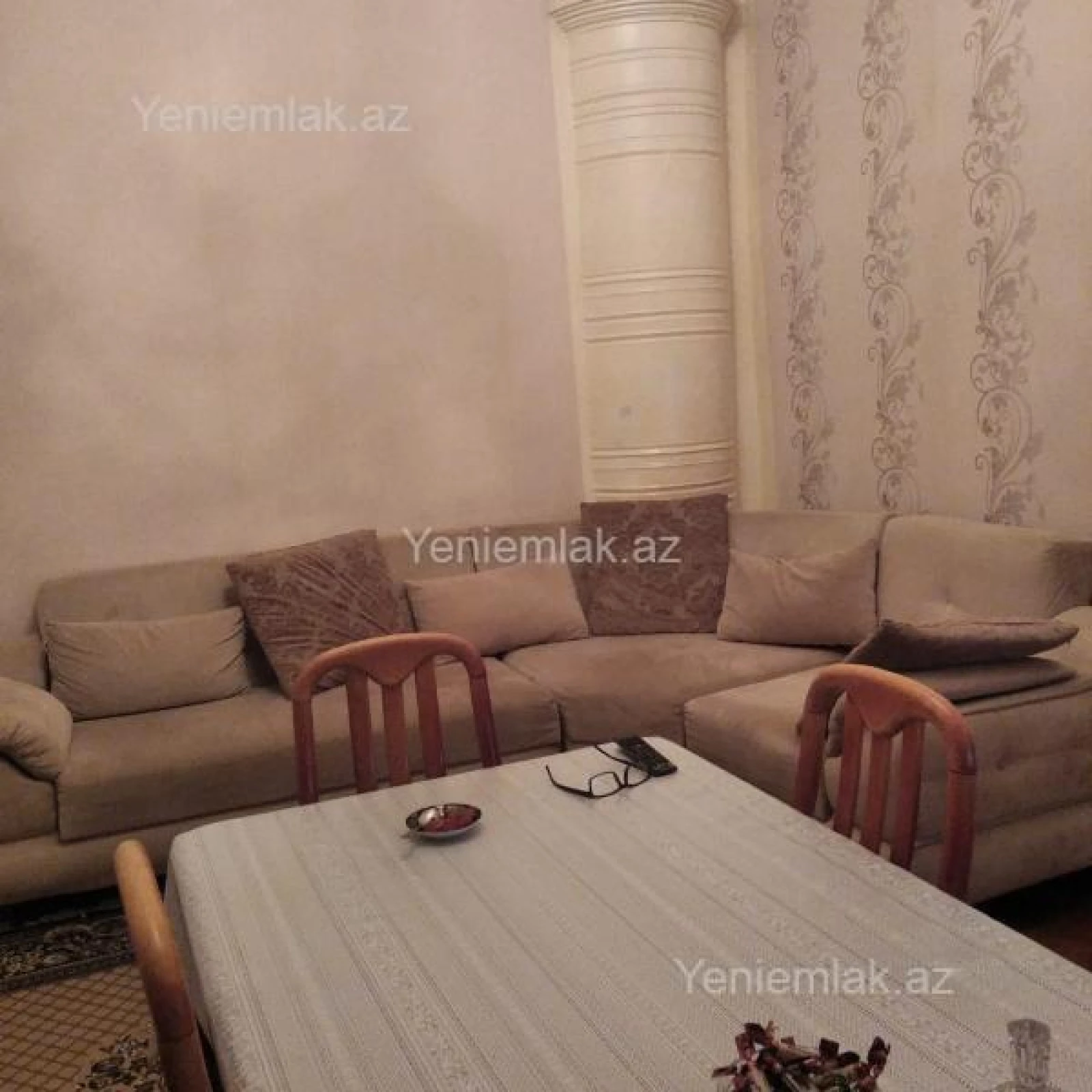 Satılır 3 otaqlı köhnə tikili 80 m²