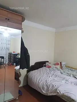 Satılır 1 otaqlı köhnə tikili 30 m²