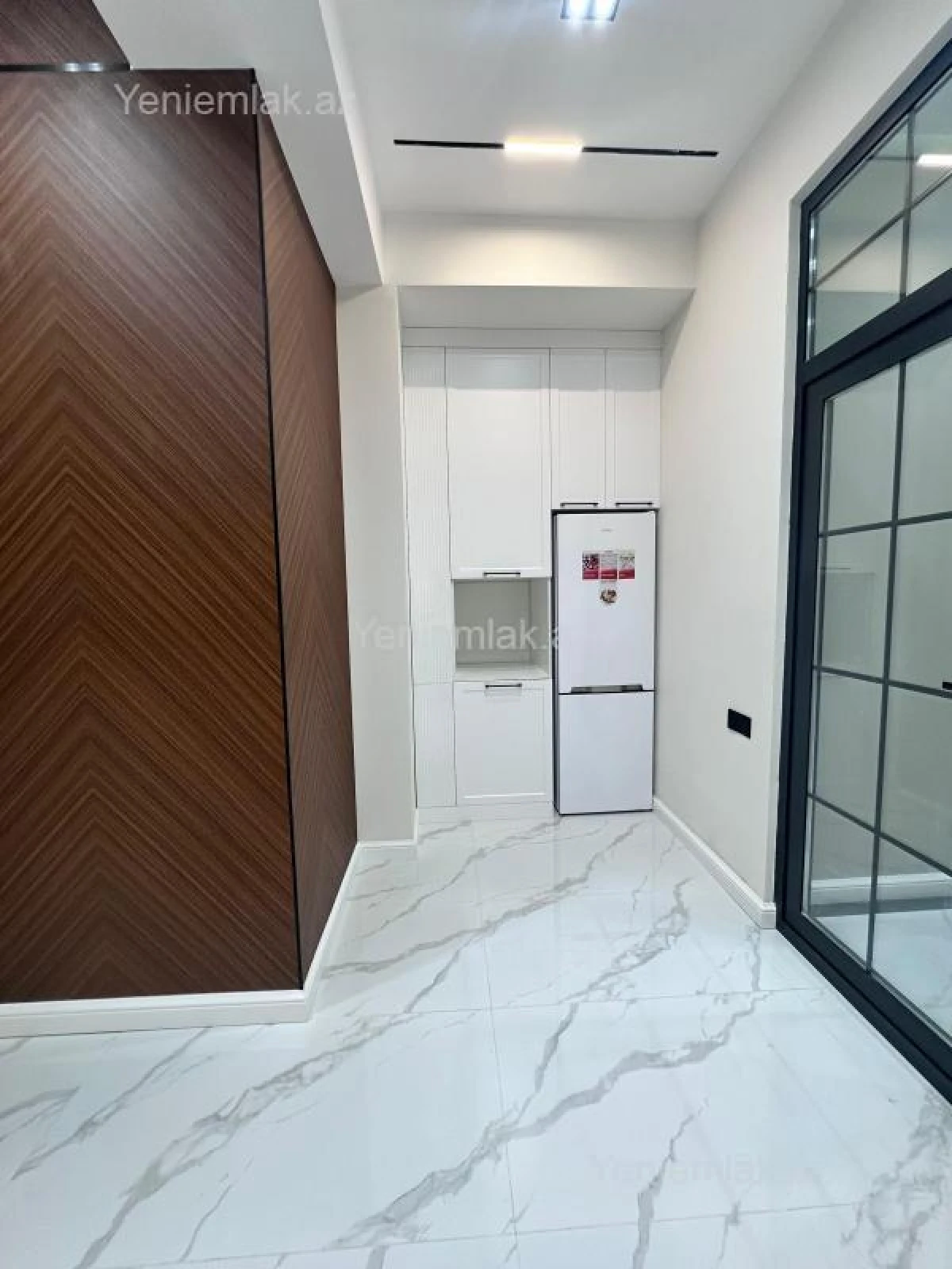 Satılır 3 otaqlı yeni tikili 82 m²