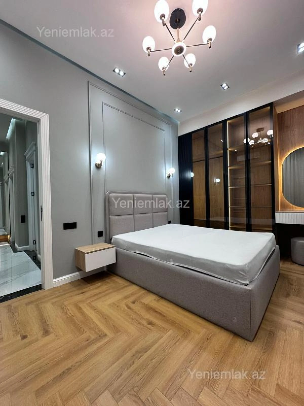 Satılır 3 otaqlı yeni tikili 82 m²