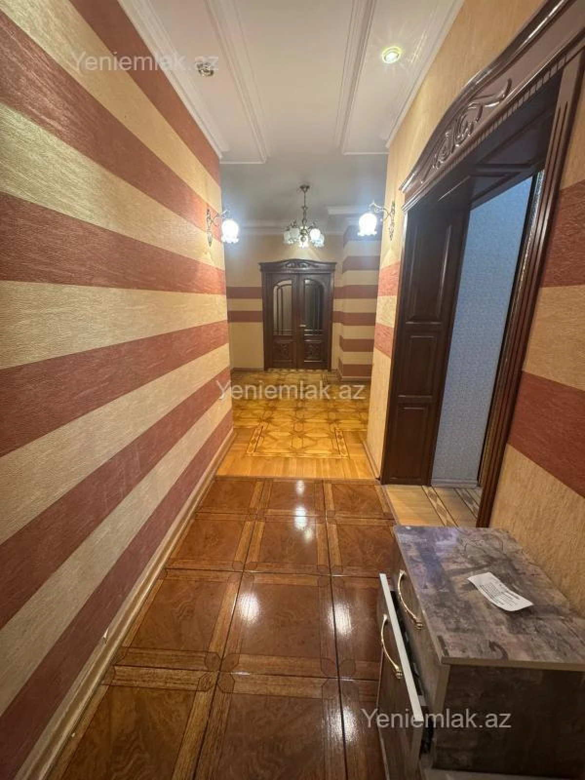 Satılır 3 otaqlı yeni tikili 171 m²