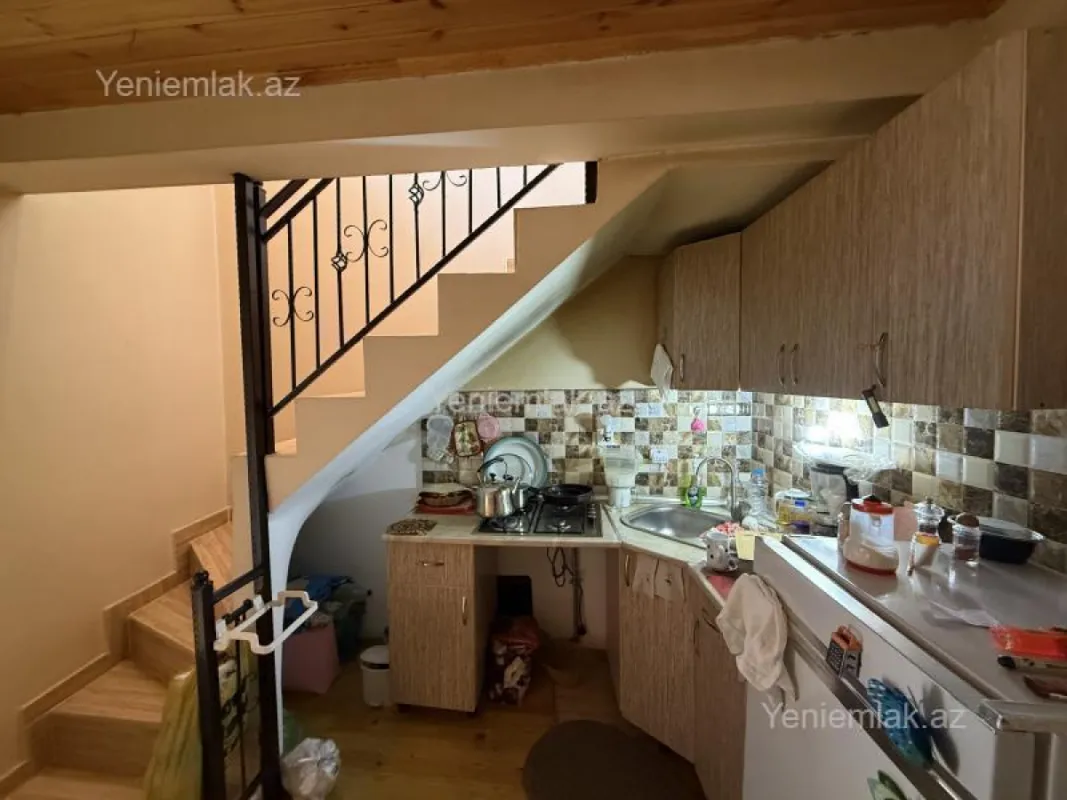 Satılır 3 otaqlı həyət evi 70 m²