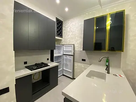 Satılır 3 otaqlı yeni tikili 70 m²