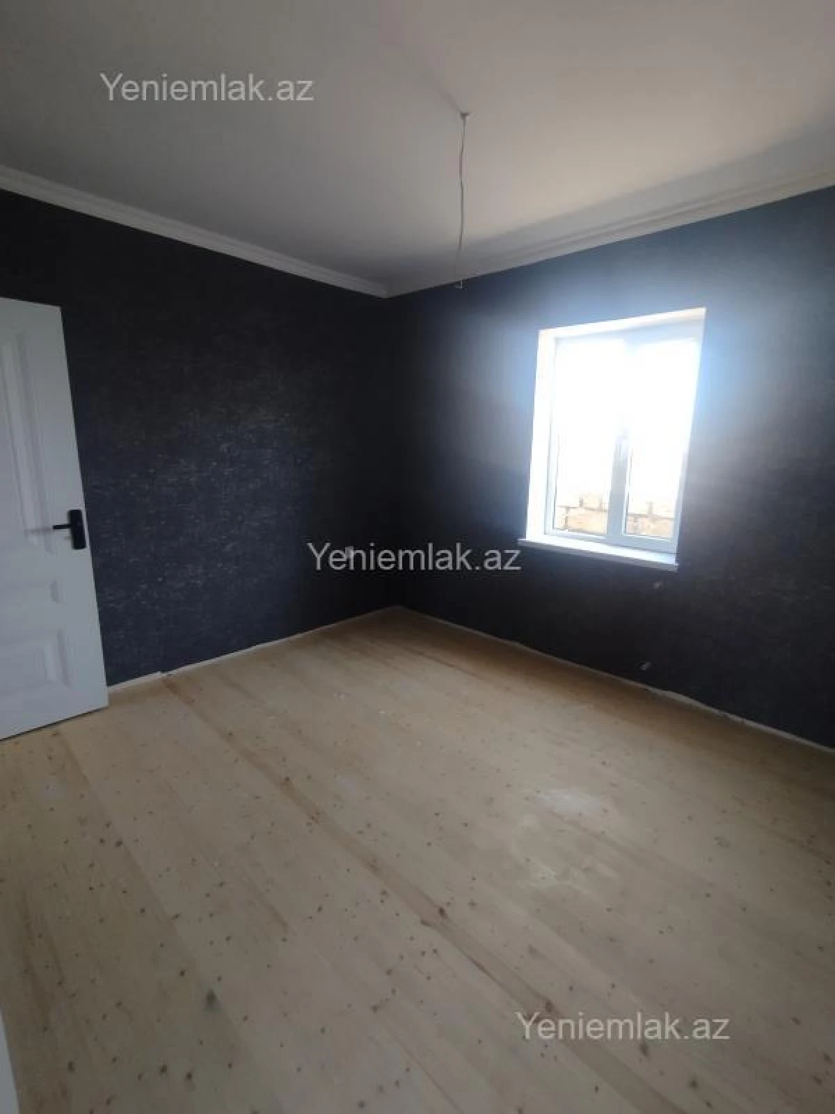 Satılır 4 otaqlı həyət evi 150 m²