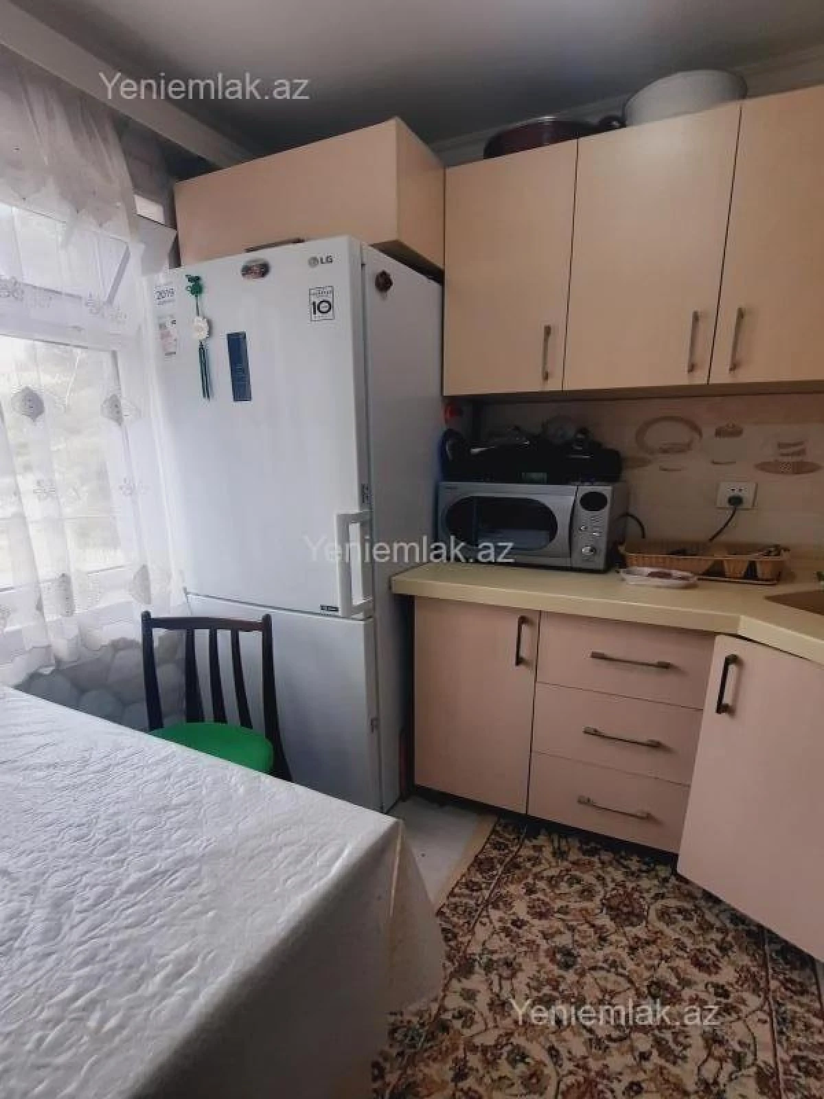 Satılır 1 otaqlı köhnə tikili 32 m²