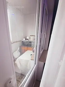 Satılır 1 otaqlı köhnə tikili 32 m²