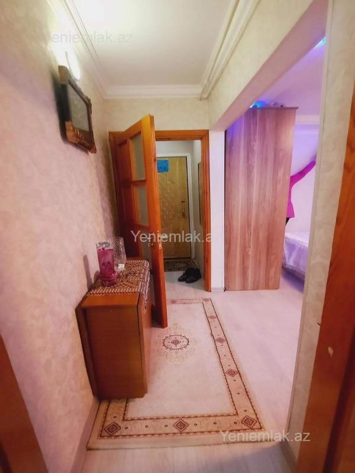 Satılır 1 otaqlı köhnə tikili 32 m²