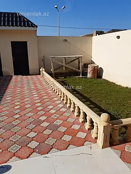 Satılır 4 otaqlı həyət evi 140 m²