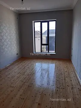 Satılır 4 otaqlı həyət evi 140 m²