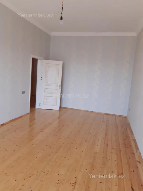 Satılır 4 otaqlı həyət evi 140 m²