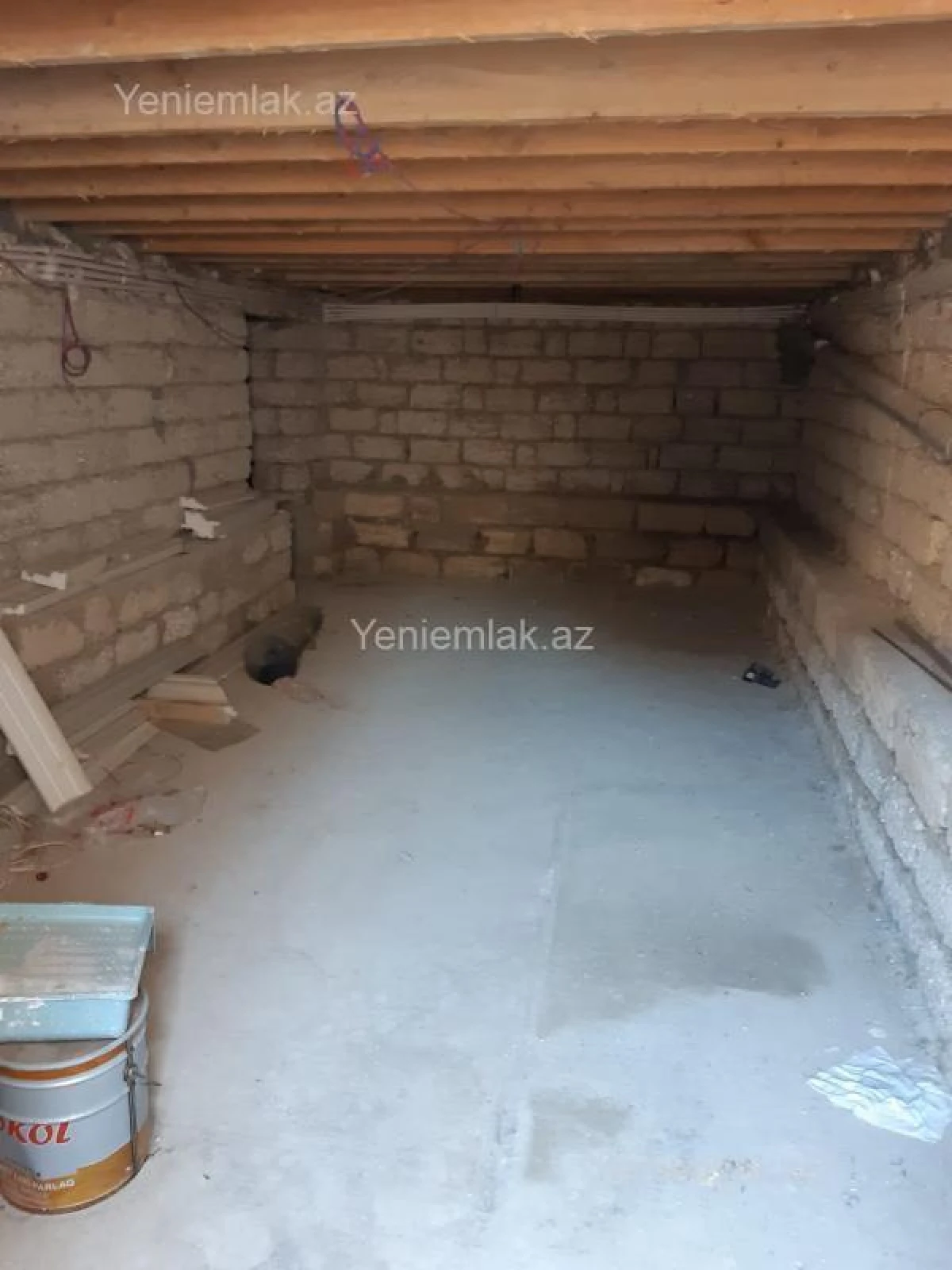 Satılır 4 otaqlı həyət evi 140 m²