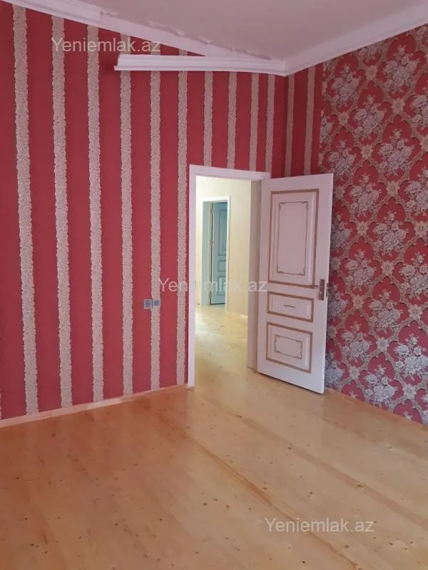 Satılır 4 otaqlı həyət evi 140 m²