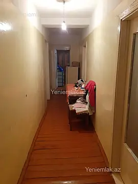 Satılır 5 otaqlı köhnə tikili 120 m²