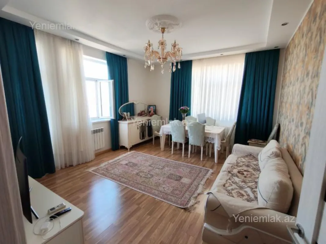 Satılır 3 otaqlı yeni tikili 110 m²