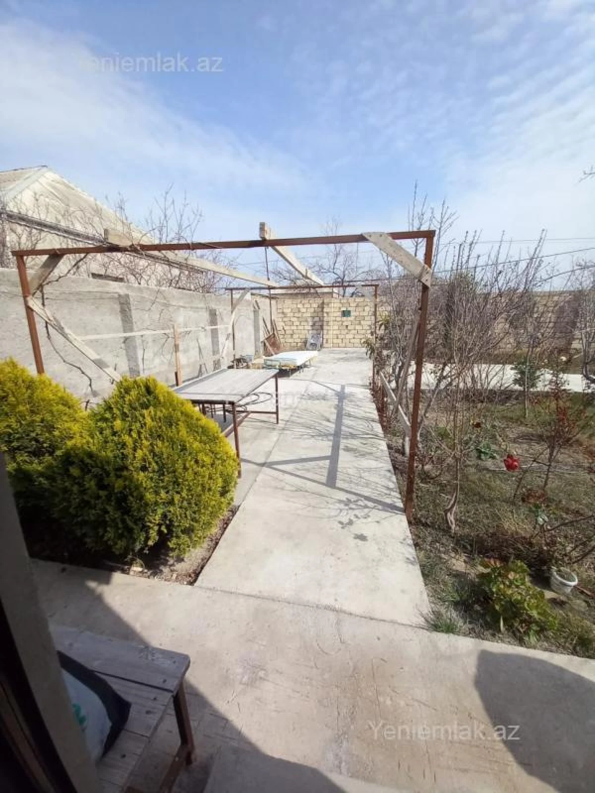Satılır 2 otaqlı həyət evi 50 m²