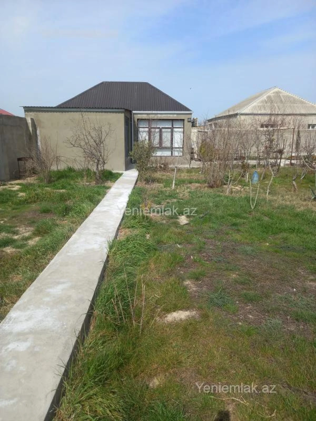 Satılır 2 otaqlı həyət evi 50 m²