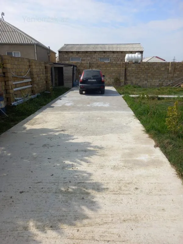 Satılır 2 otaqlı həyət evi 50 m²