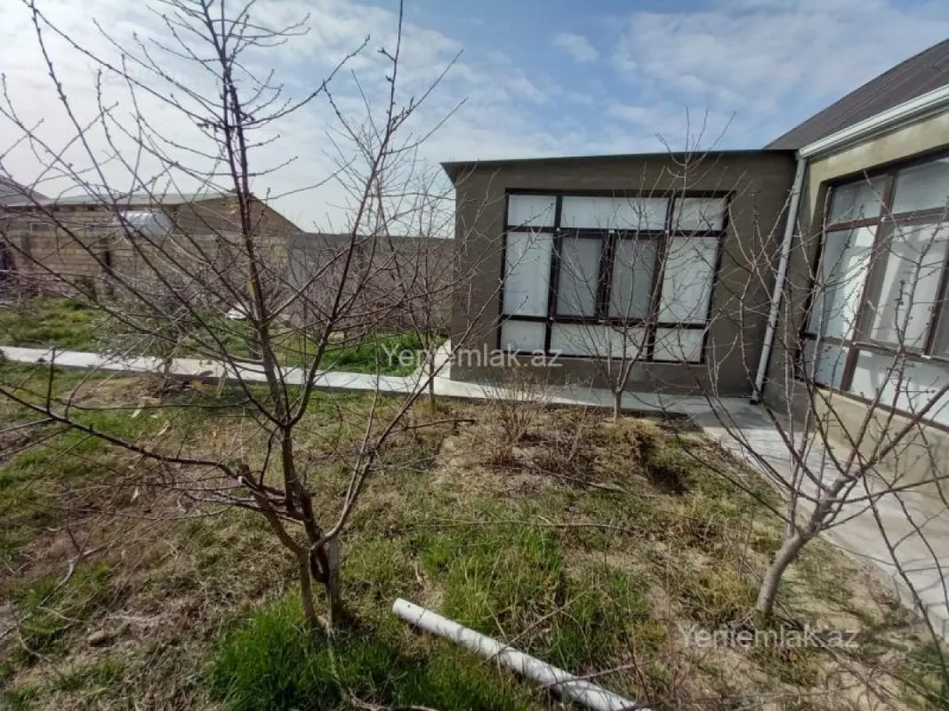 Satılır 2 otaqlı həyət evi 50 m²