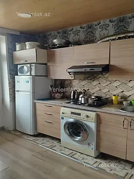 Satılır 3 otaqlı köhnə tikili 75 m²