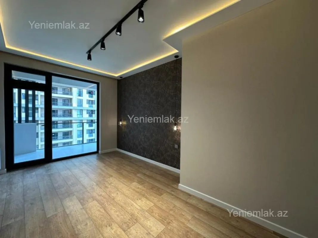 Satılır 3 otaqlı yeni tikili 100 m²