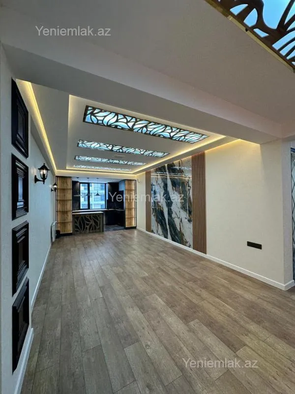 Satılır 3 otaqlı yeni tikili 100 m²