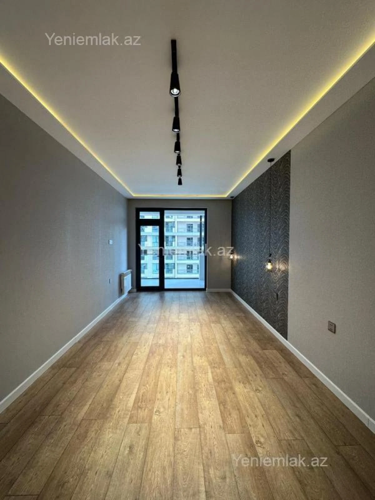 Satılır 3 otaqlı yeni tikili 100 m²