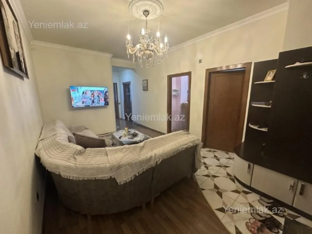 Satılır 4 otaqlı yeni tikili 115 m²