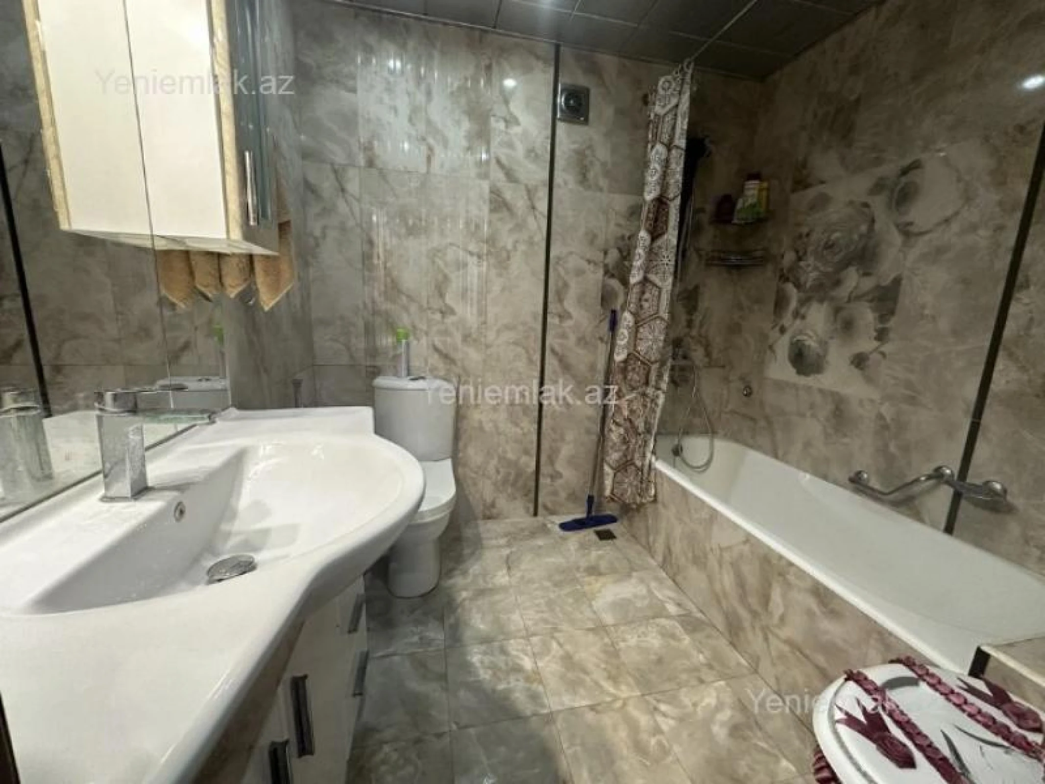 Satılır 4 otaqlı yeni tikili 115 m²