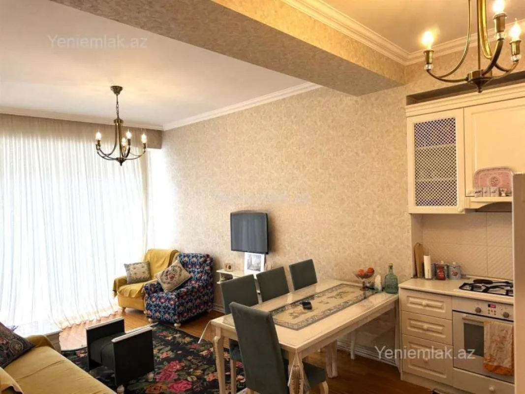 Satılır 3 otaqlı yeni tikili 70.5 m²