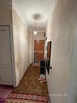 Satılır 1 otaqlı köhnə tikili 45 m²