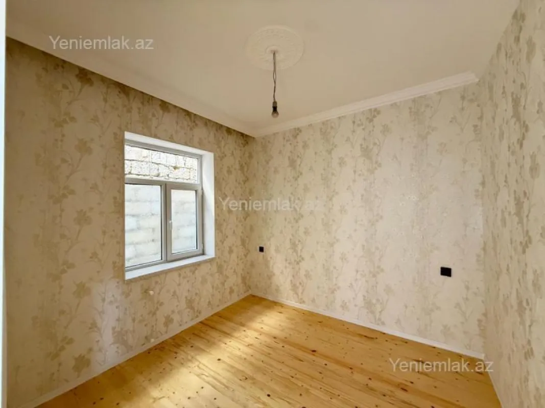 Satılır 3 otaqlı həyət evi 100 m²
